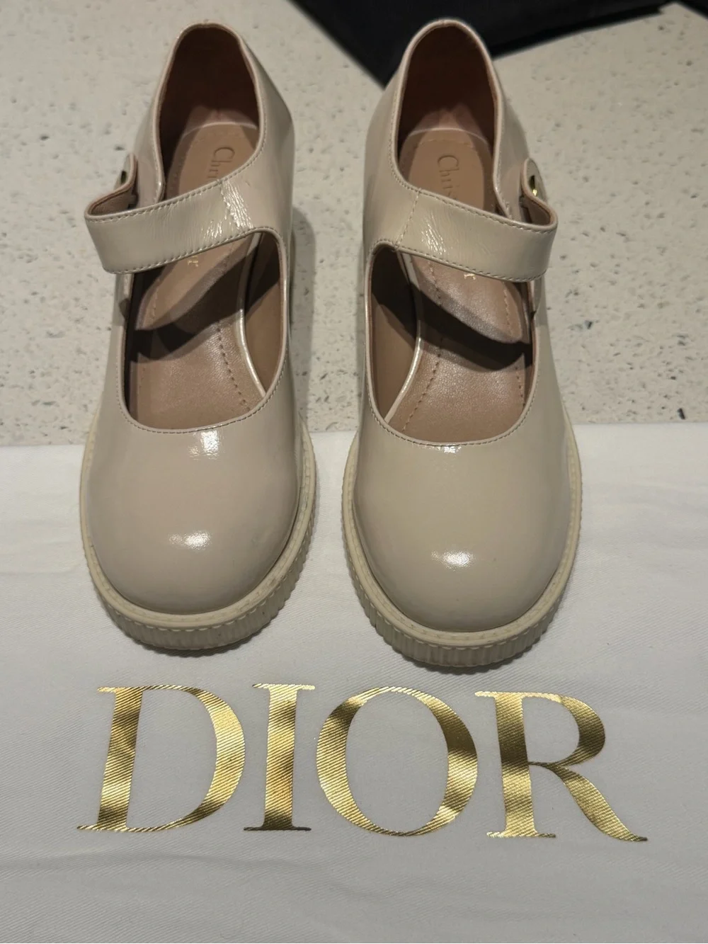 Dior elegant beige